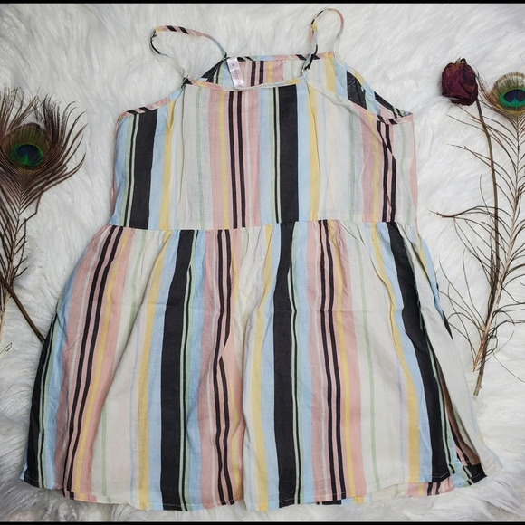 Xhilaration Striped Embroidered Floral Top - Picture 3 of 4